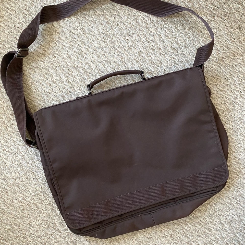 DOLCE & GABBANA D&G VINTAGE BROWN MESSENGER BAG LAPTOP BRIEFCASE BAG authentic